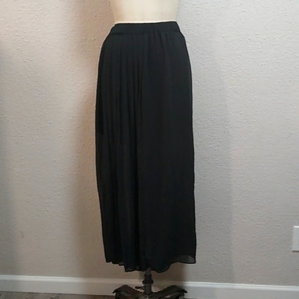 Black XL Mossimo maxi skirt